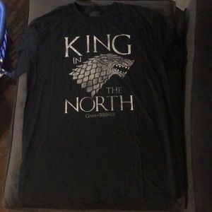 New with tags Game of Thrones tee!